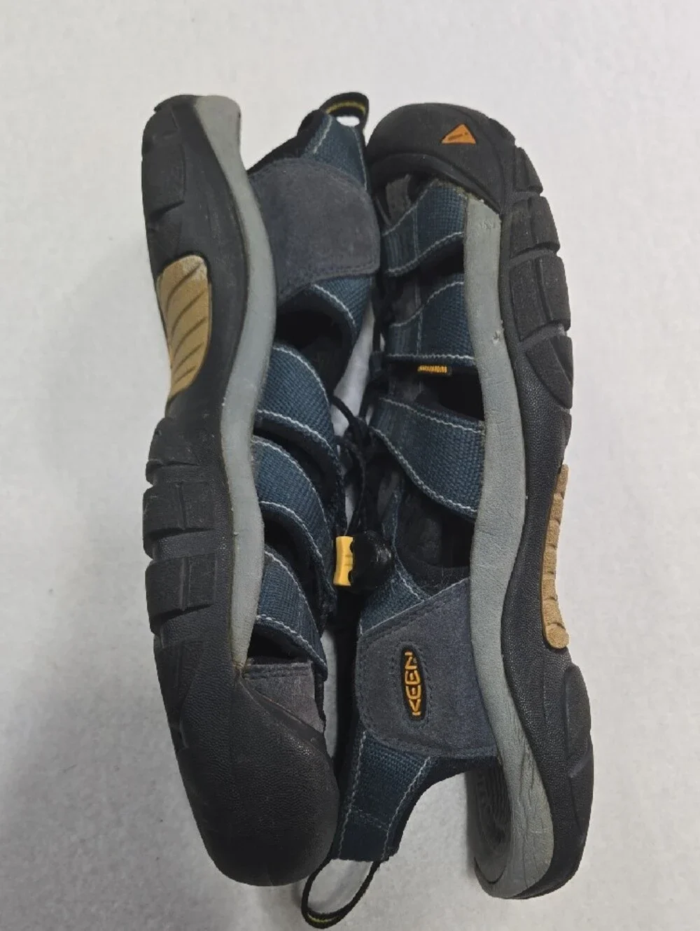 Keen Men's Newport H2 Water Sandal in Blue and Gray
